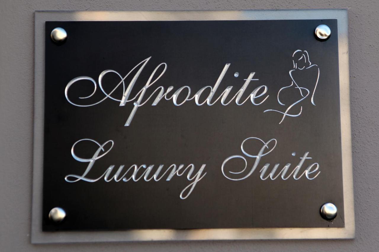 Afrodite Luxury Suite Veglie Dış mekan fotoğraf